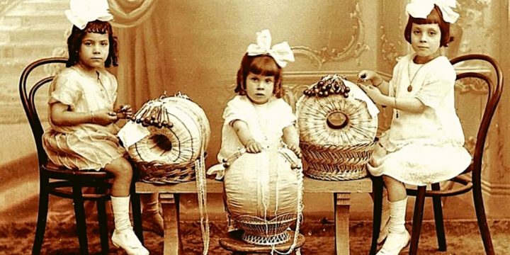 Jovens Alunos Descobrem as Rendas de Bilros