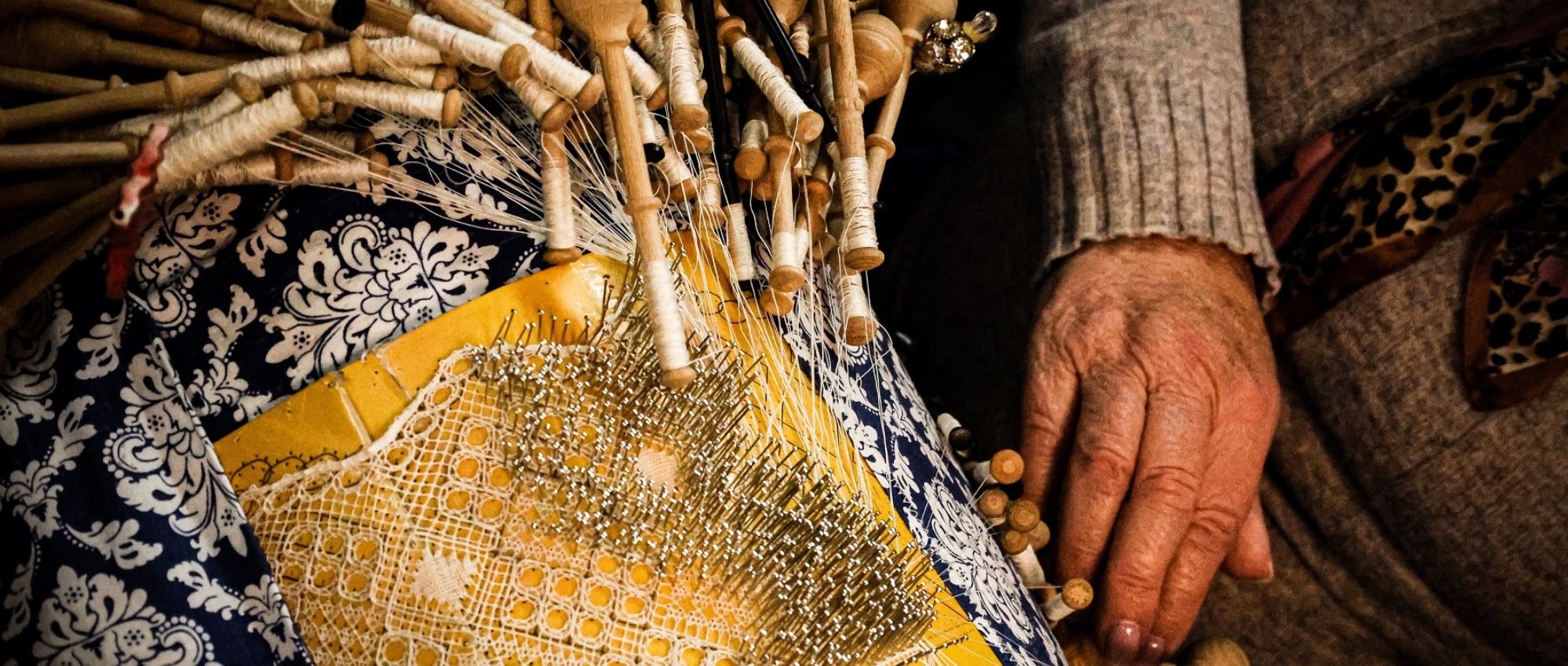 rendas-de-bilros-no-evento-sharjah-heritage-days-associa-o-para